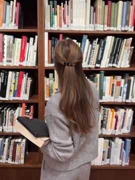 ანა ბუკია